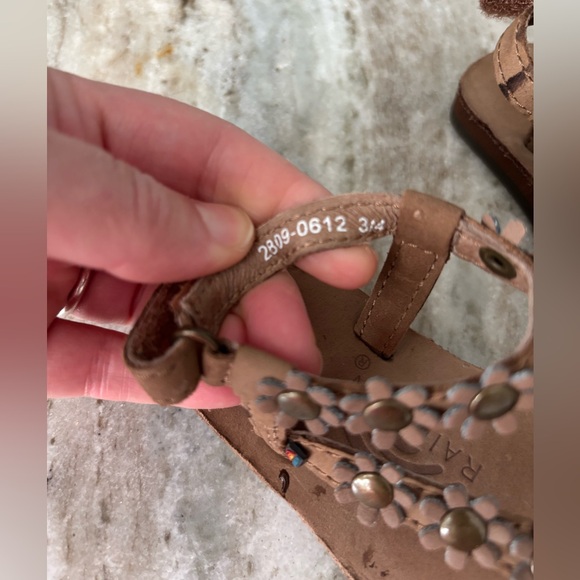 Leather rainbow floral sandals toddler 3/4 - Picture 4 of 5